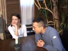 Brünettes Luder treibt es mit dem Stiefvater Brünettes Luder treibt es mit dem Stiefvater